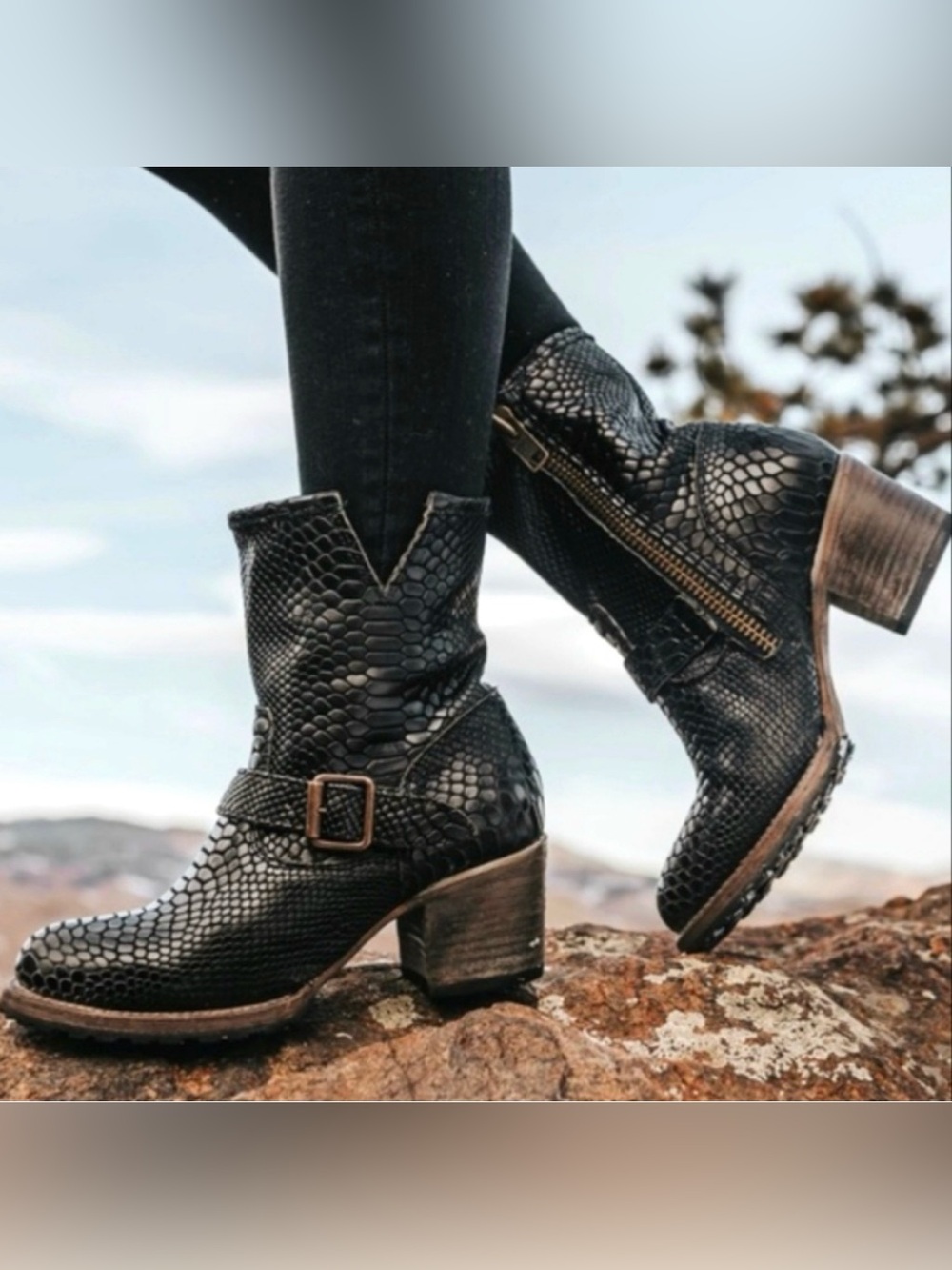 Perfect like new Freebird booties Carlito Black snake 12